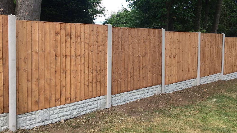 timber fence with steel posts